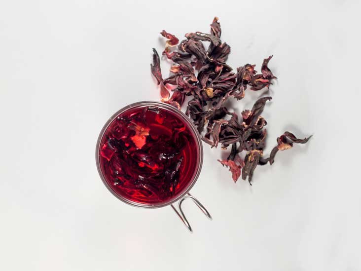 8 avantages du thé d'hibiscus


