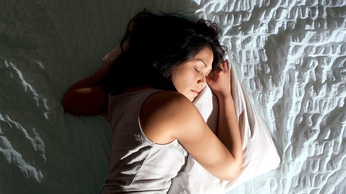 Obtenir trop ou trop peu de sommeil peut faire mal à votre cœur