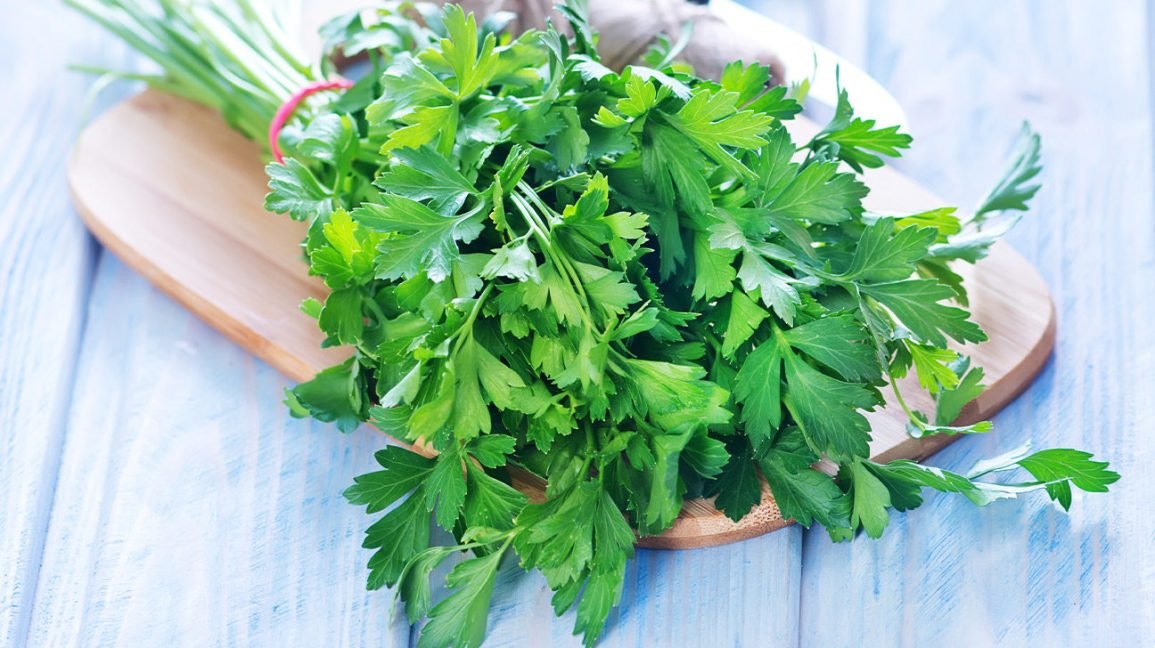 How to choose the best substitute for parsley?
