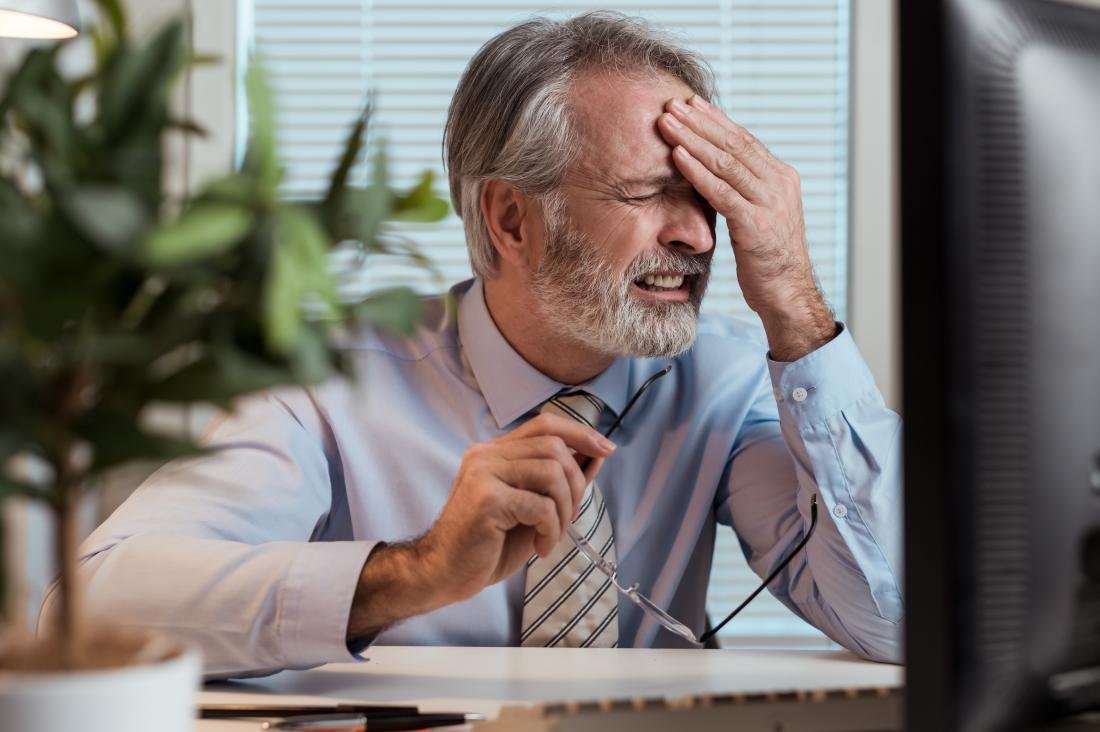 El dolor de cabeza es un síntoma común